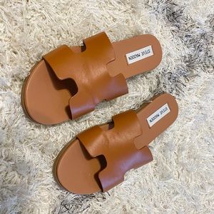 ✨SALE✨ Steve Madden Hawthorne Sandals